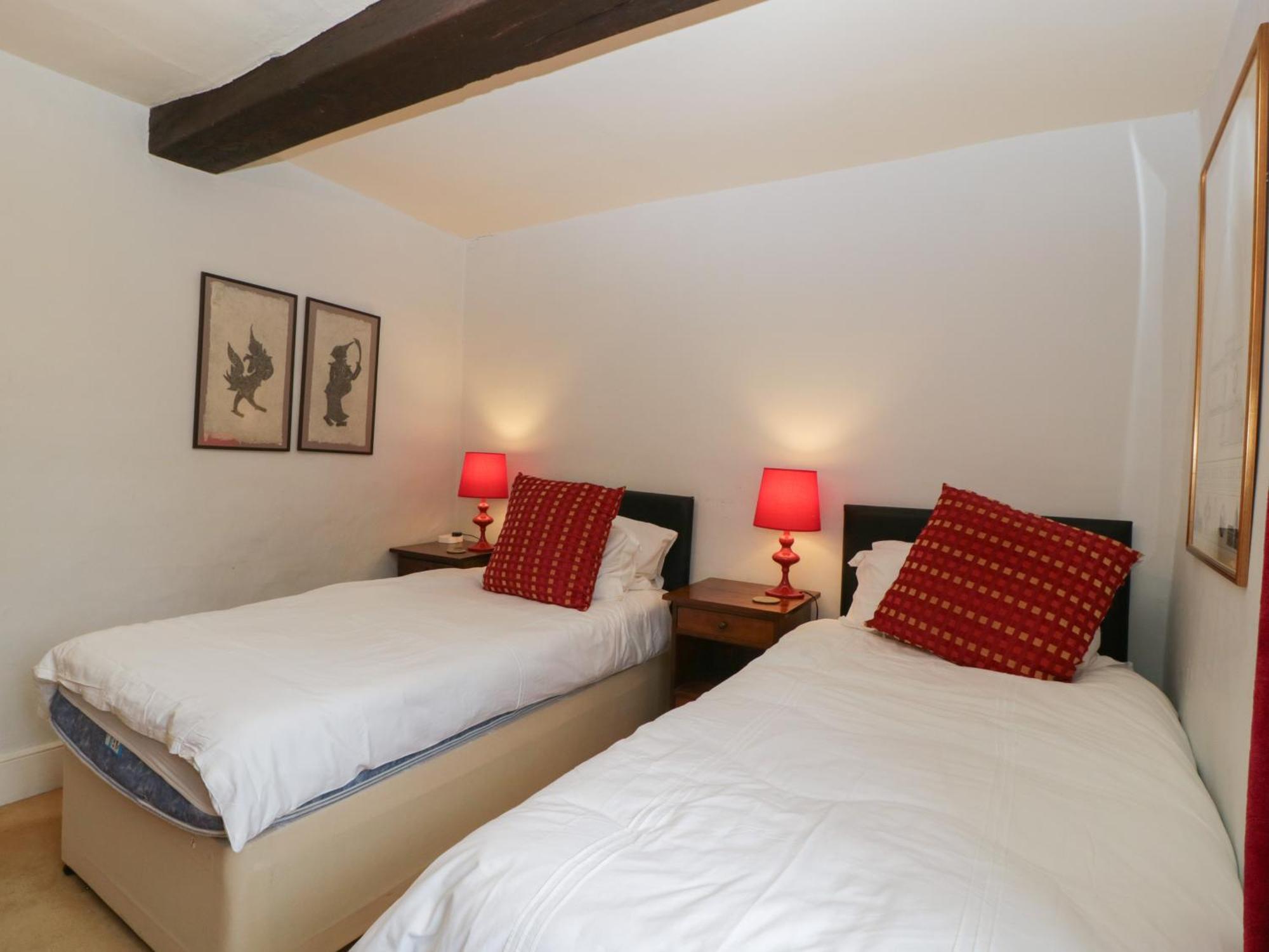 Danby Lodge Lydney Extérieur photo