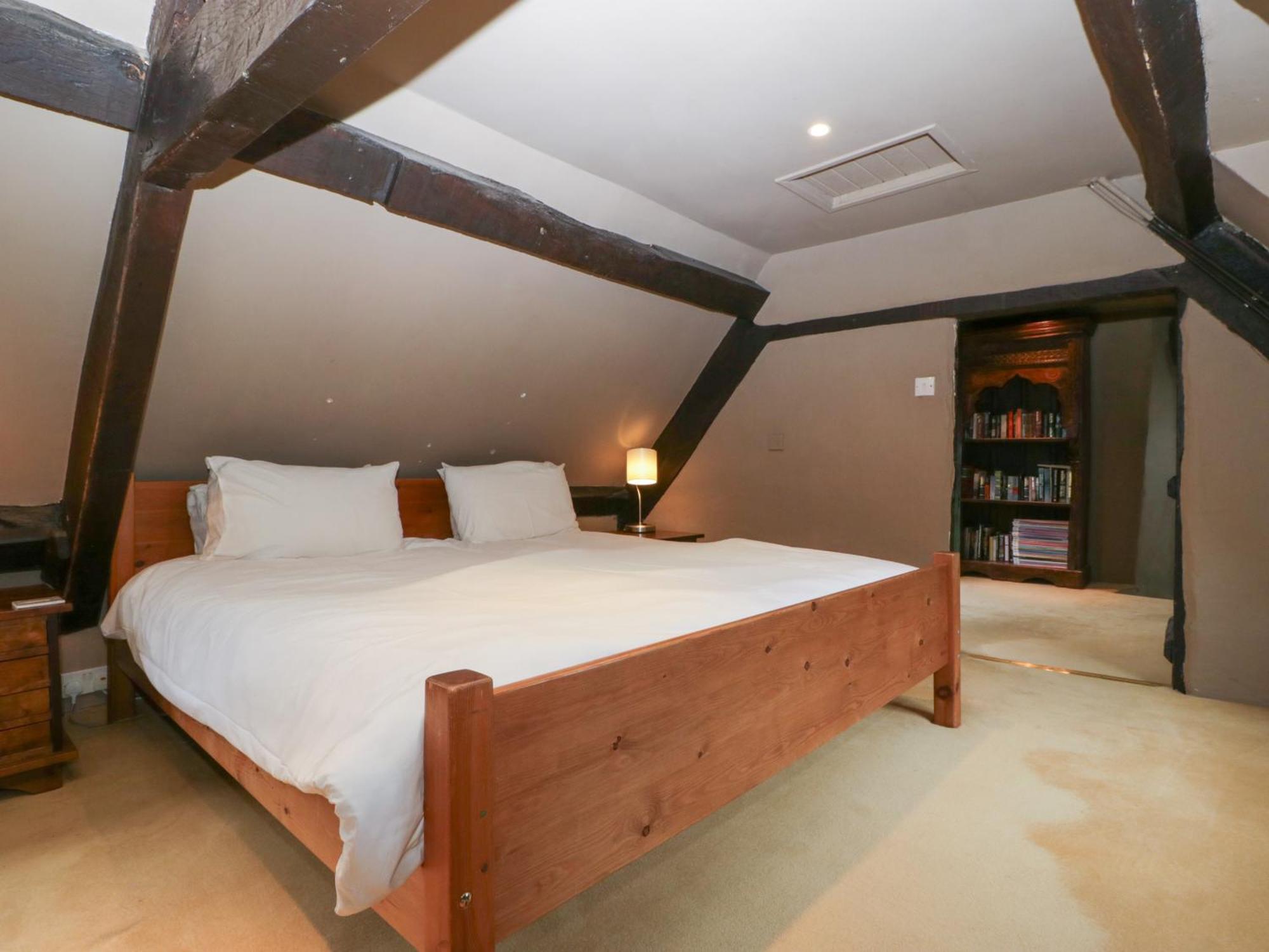 Danby Lodge Lydney Extérieur photo