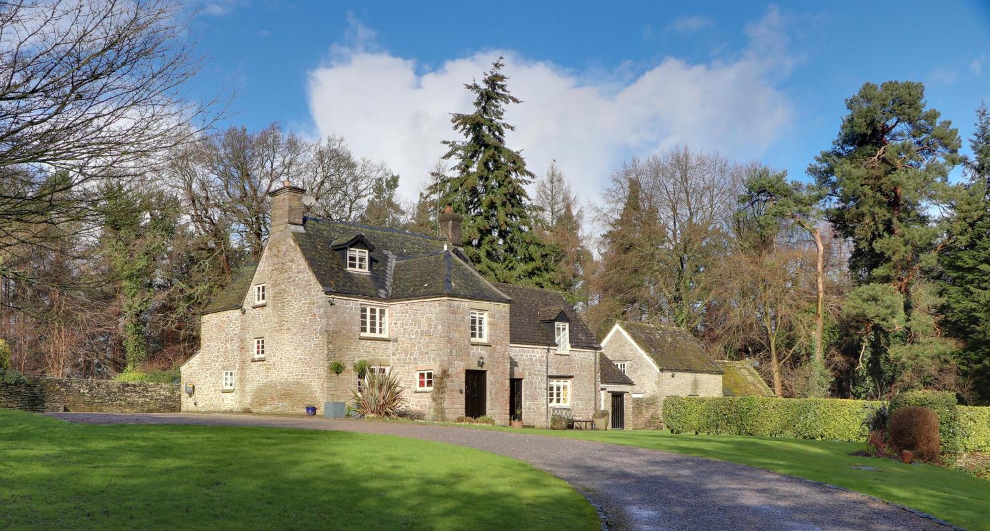 Danby Lodge Lydney Extérieur photo